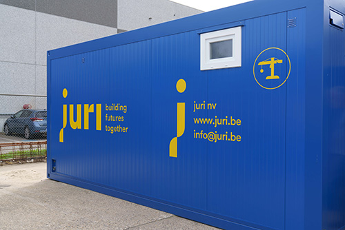 Container belettering Juri